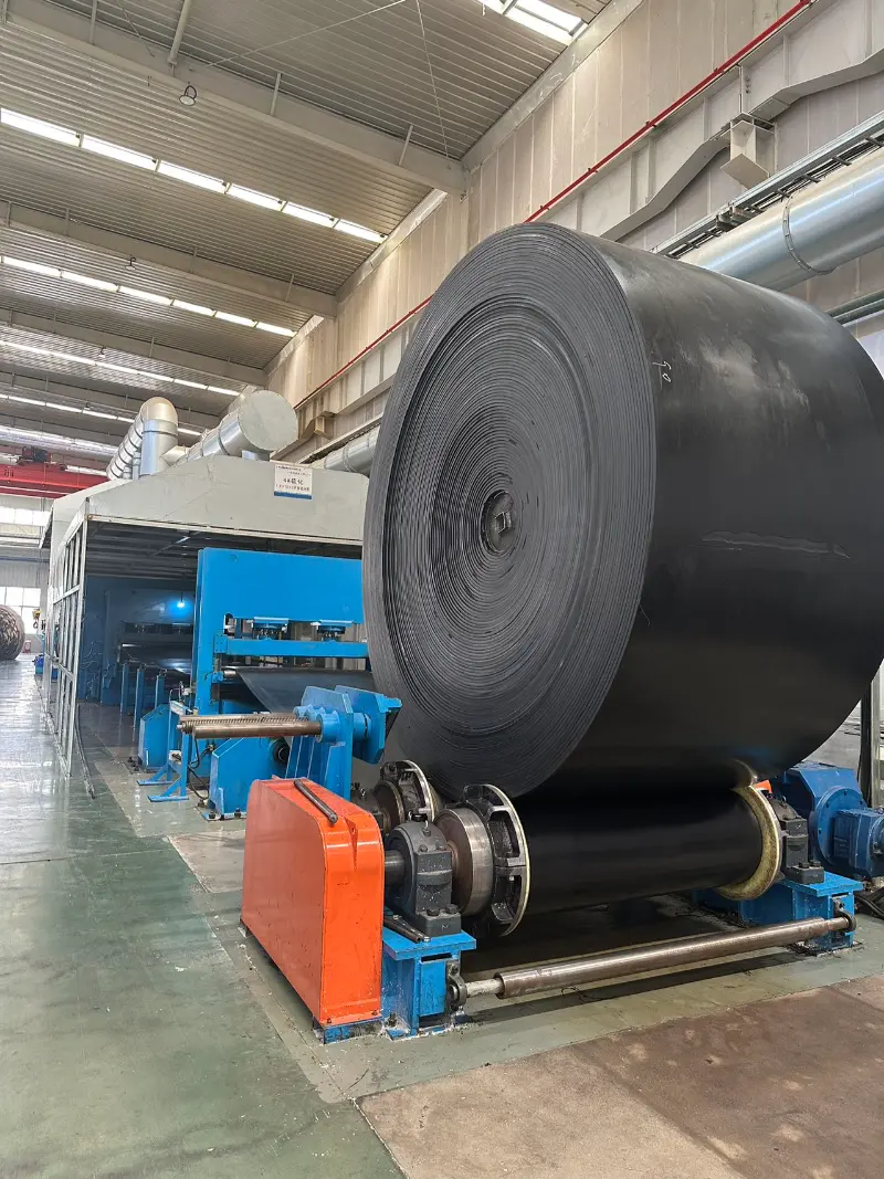 ¿Qué son las cintas transportadoras de PVC?